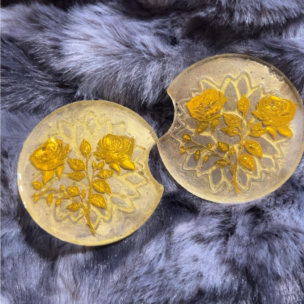 Elegant Gold Floral Resin Coasters